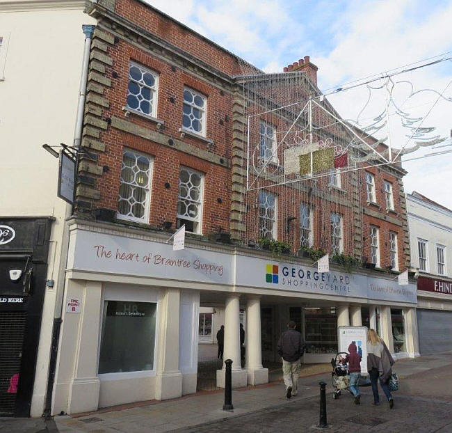 George, New Street, Braintree - now in retail use in November 2014