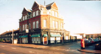 The Marquis of Salisbury is situated at the junction of Hermit Road 