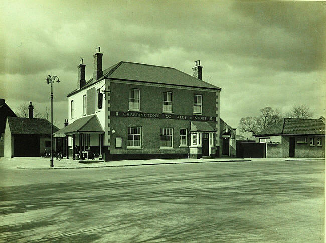 Cross Keys, Chadwell St. Mary - in 1939