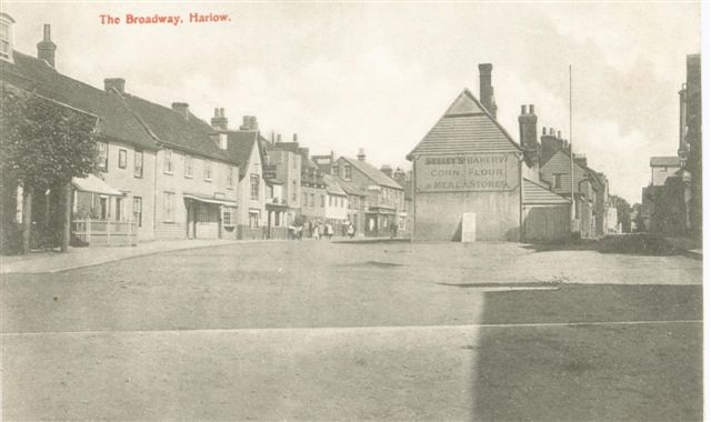 Crown, Back Street & Market Place, Harlow postcard