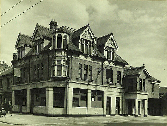 Colgrave Arms, 145 Cannhall Road, Leytonstone - in 1947