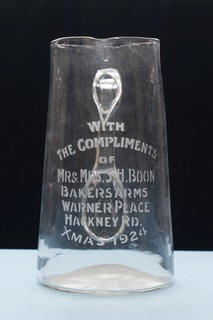 With the compliments of Mr & Mrs J H Boon, Bakers Arms, Warner place - Xmas 1924