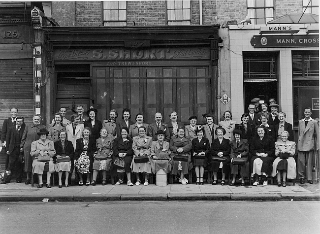 Old Friends, 129 Roman Road, Bethnal Green - ladies outing in the early 1950s