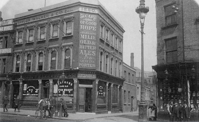 Cape of Good Hope, 787 Commercial Road east at the corner of St Anne Street, Limehouse E14 - in 1906. The landlord is George Albert Larnders
