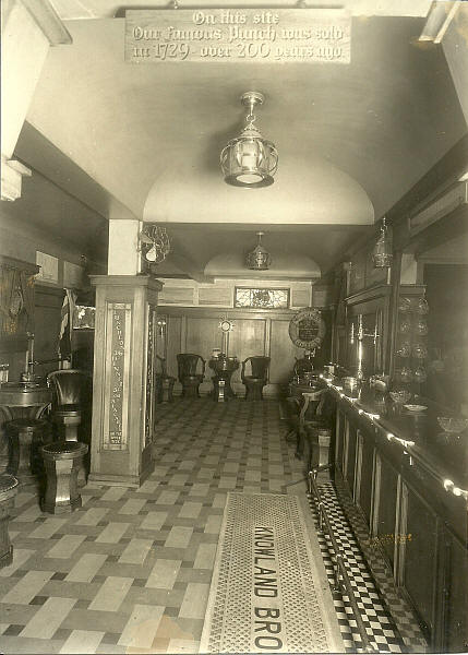 The Punch House Captains Bar in 1929 - clearly the Knowland Brothers style of art deco interior