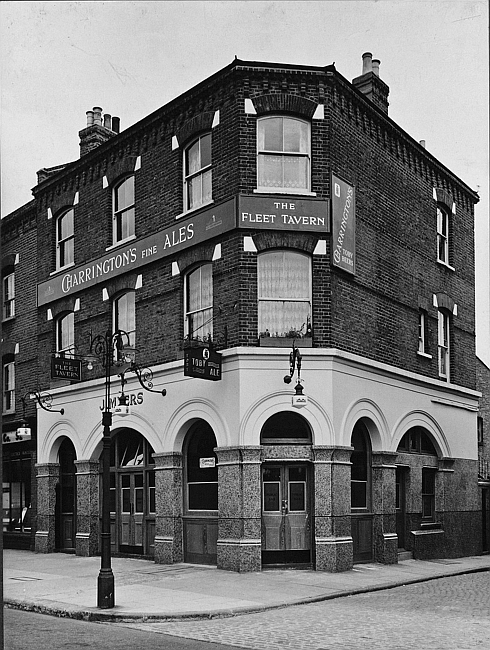 Fleet Tavern, 90 Park Hill Road, Haverstock Hill NW3 - in 1930