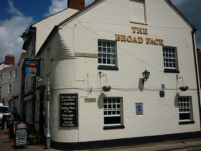 Broad Face, 30-32 Bridge Street, Abingdon, Oxon OX14 3HR - in 2012