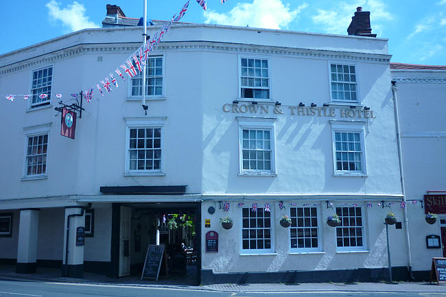 Crown & Thistle Hotel, Bridge Street, Abingdon - in 2012