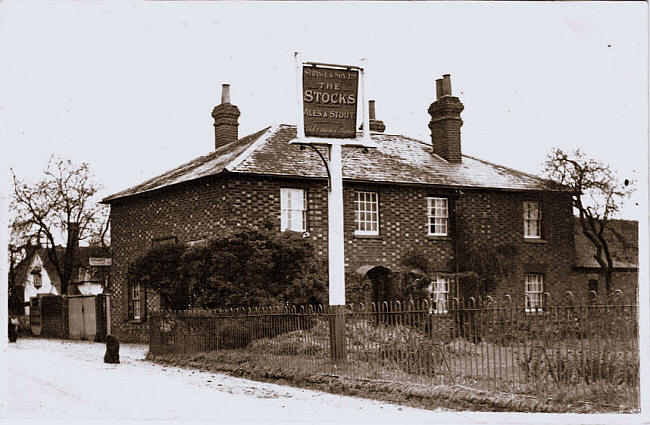 The Stocks, Webbs lane, Beenham, Newbury, Berkshire