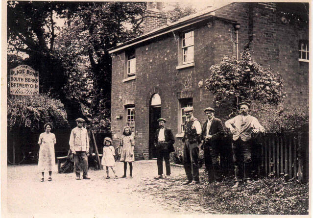 Blade Bone, Westley Mill, Binfiield - circa 1925