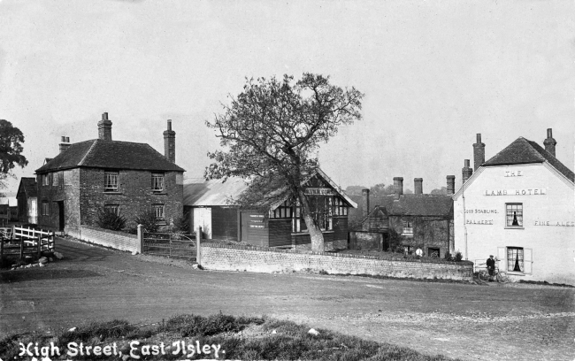 Lamb Hotel. Newbury road, East Ilsley, Newbury, Berkshire