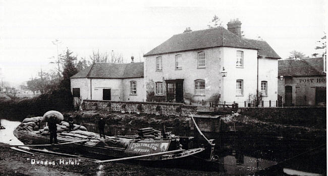 Dundas Hotel, Kintbury, Hungerford, Berkshire