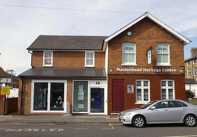 Cricketers Arms, 18 Park Street, Maidenhead - in April 2013