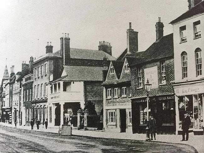 Monument, Northbrook Street, Newbury