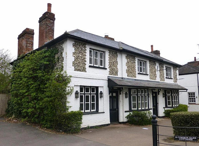 Five Horseshoes, Remenham Hill, Remenham, Berkshire - in April 2013