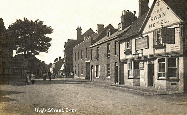 Swan, Iver, Buckinghamshire - circa 1914 - 1918