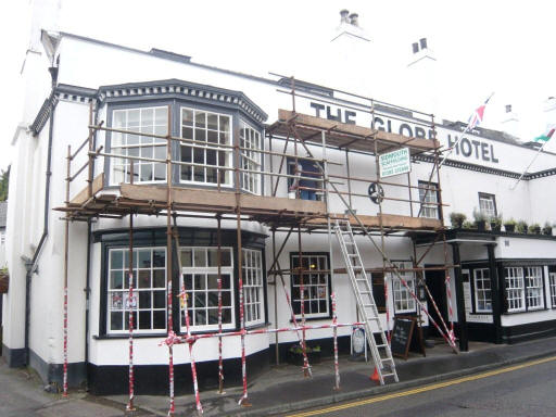 Globe Inn, Fore Street, Topsham - in April 2009