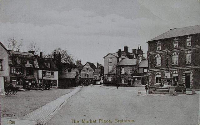 Crown & Anchor, and the Kings head further back, Market Place, Braintree - in 1905