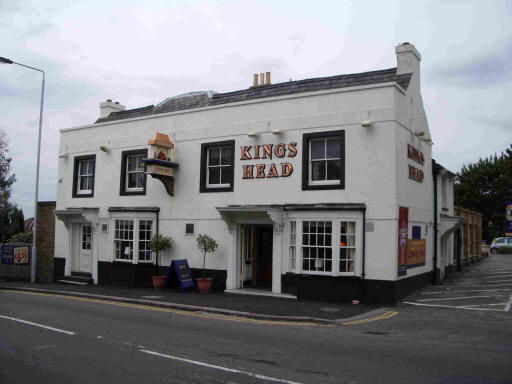 Kings Head, Chingford in 2005