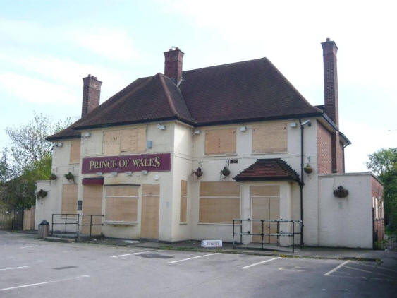 Prince of Wales, 71 Hatch Lane, E4 - in April 2009