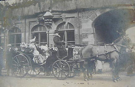 Colchester Cups Hotel with horse and carriage