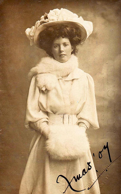 Edith Lilian Adamson at Christmas 1907 