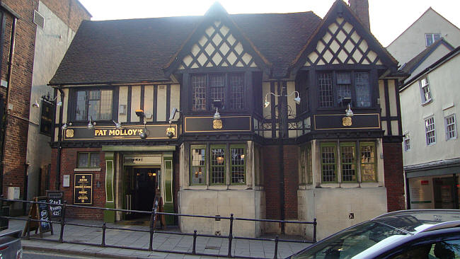 Waggon & Horses, North Hill, Colchester - Pat Molloys in 2013