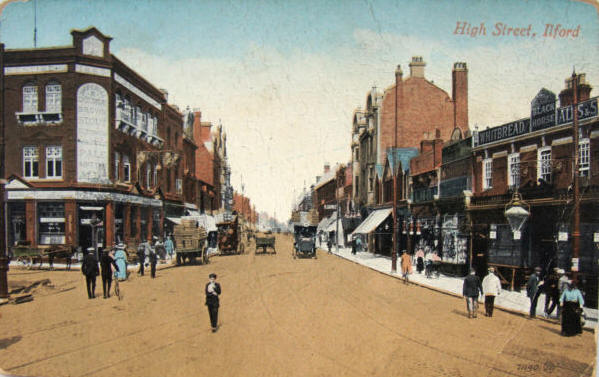 Black Horse, 6 High Street, Ilford - in 1910