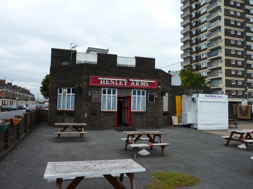 Henley Arms, 268 Albert Road, North Woolwich - in September 2009