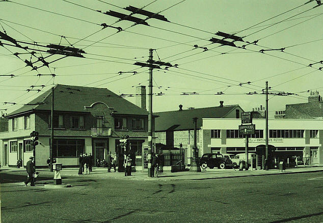 Green Gate, Greengate Street & 523 Barking Road, Plaistow E13 - in 1959
