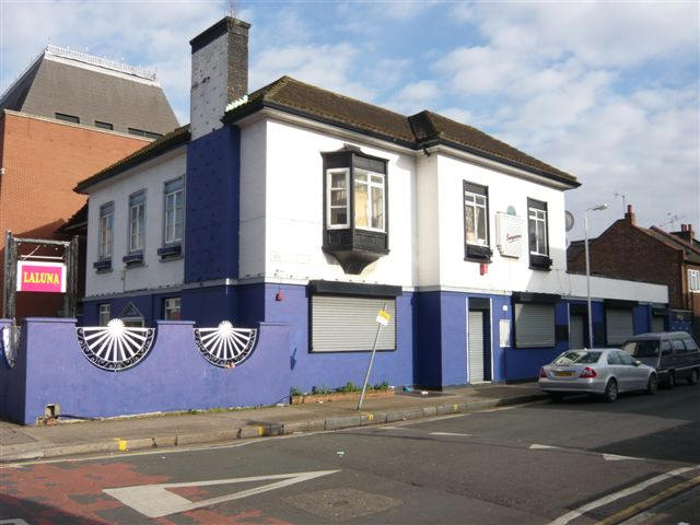 Freemason's Tavern, 342 Romford Road, E7 - in March 2008