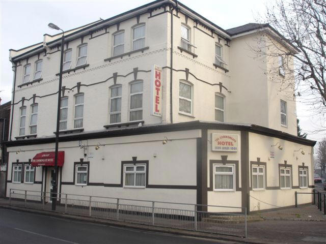 Commongate, 131 Markhouse Road, E17 - in December 2007