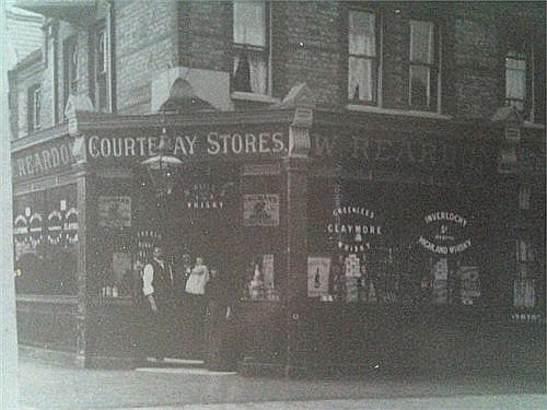Courtenay Stores, 108 Edward Road, Walthamstow - circa 1910(Owner W Reardon) 