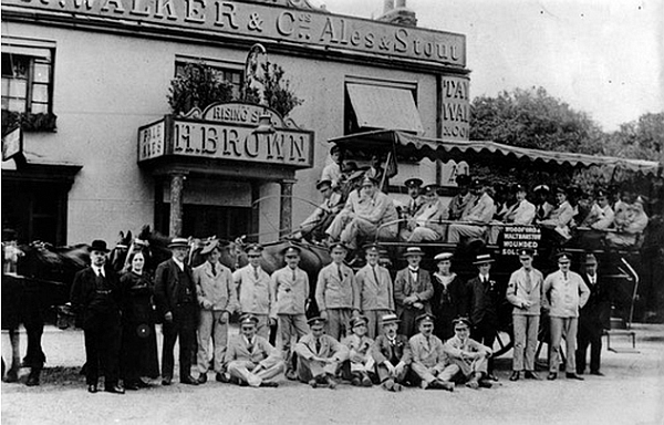 Rising Sun, Walthamstow - licensee H Brown circa 1918 and wounded soldiers