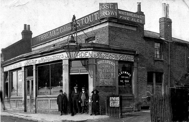 Rose & Crown, Mill Lane, Woodford Green - circa 1910 with licensee J Burden