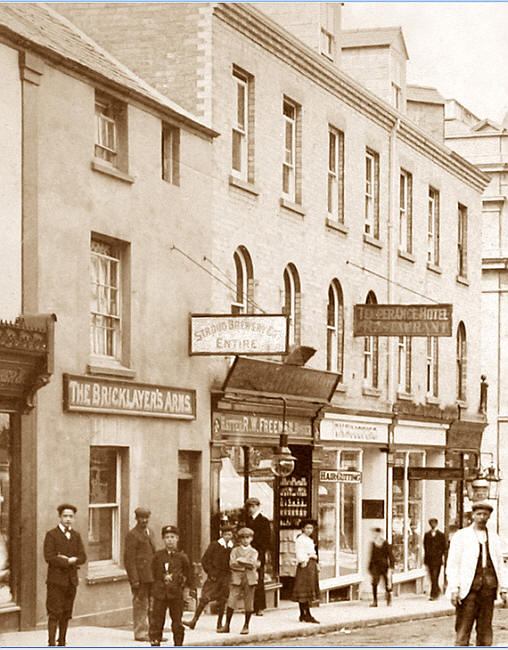 Bricklayers Arms, 19 Russell Street, Stroud, Gloucestershire 