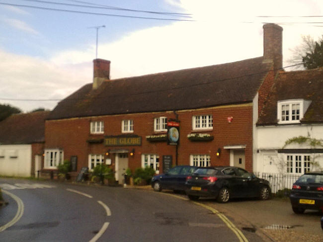 Globe, The Weir, Alresford - in April 2014