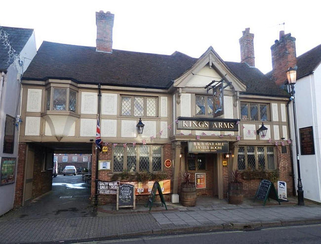 Kings Arms, St Thomas Street, Lymington - in December 2012