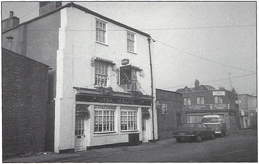 Lord Roberts (as the Strand), 73 Canal Walk, Southampton