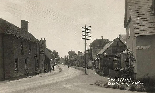 Chaise & Pair, The Village, Barkway