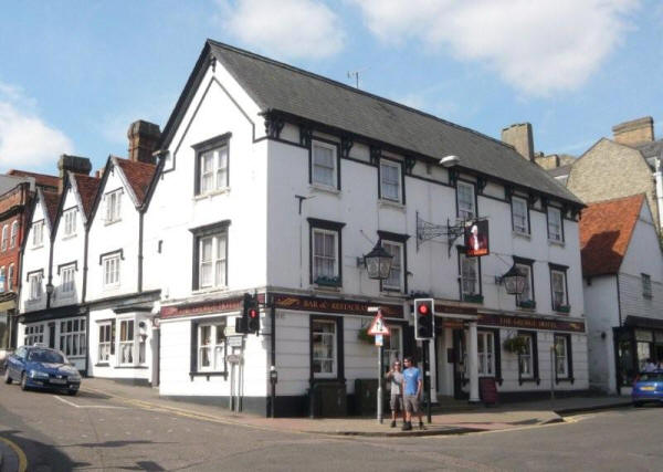 George Hotel, 1 North Street, Bishops Stortford - in September 2008