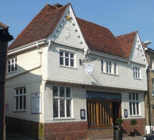 White Horse Inn, 25 North Street, Bishops Stortford - in September 2008