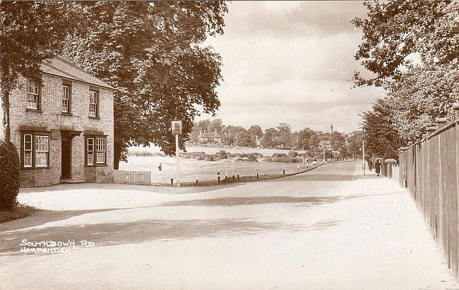 Queens Head, 59 Southdown Road, Harpenden, Hertfordshire