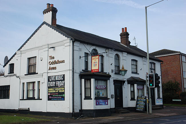 Odd Fellows Arms, Apsley, Hemel Hempstead - in 2012 