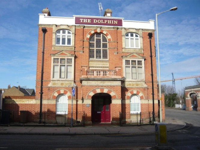 Station Hotel, Railway Street, Hertford - in February 2009