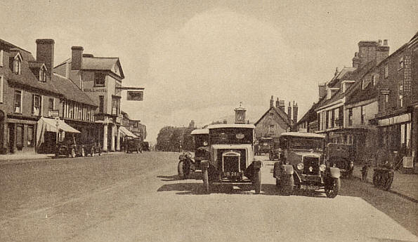 Bulls Hotel, Hoddesdon, Herts - in 1927