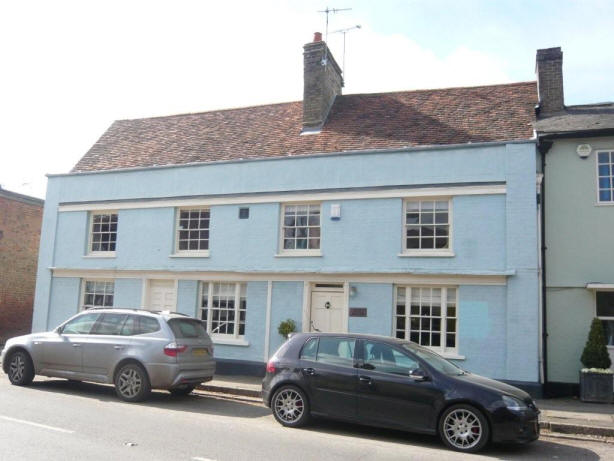 Rose & Crown, High Street, Much Hadham - in March 2009