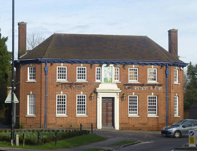 Cricketers, Harpenden Road, Hertfordshire. In January 2014