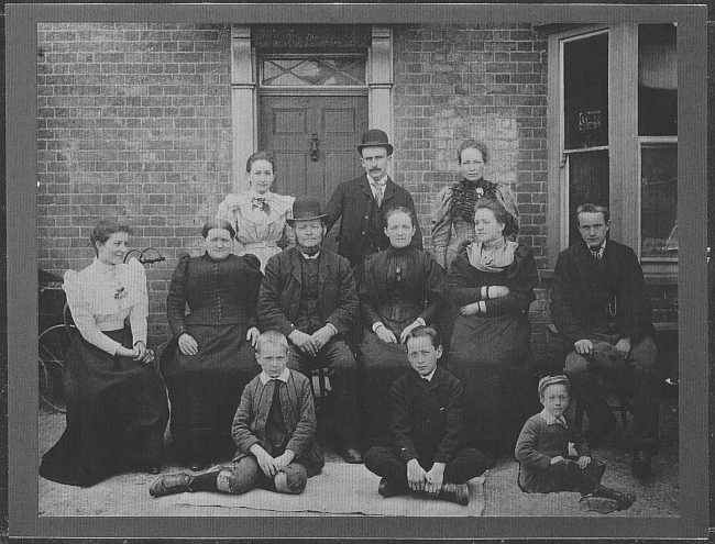 The Anderson family outside the Mermaid - circa 1890