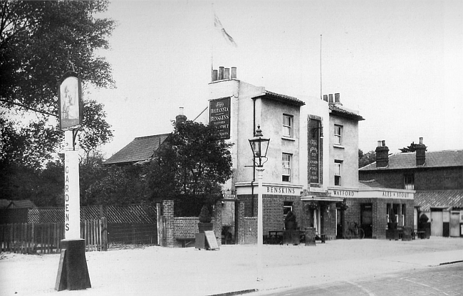 Britannia, Eleanor Cross Road, Waltham Cross 